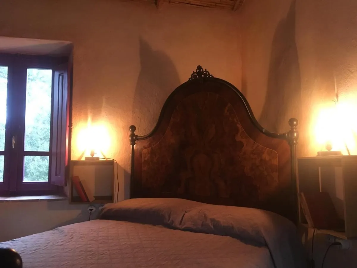 Holiday Home Su Niberalzu 蒙蒂 乡村民宿
