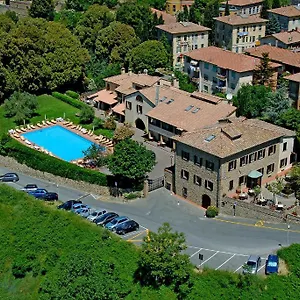 Nencini 3*, Volterra Italië